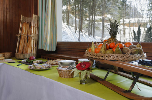 Hotel Eliova L'Eau Vive Châtel Kültér fotó