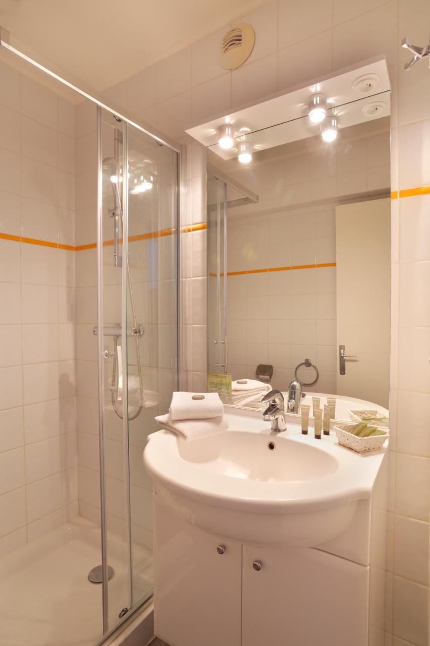 Hotel Eliova L'Eau Vive Châtel Kültér fotó